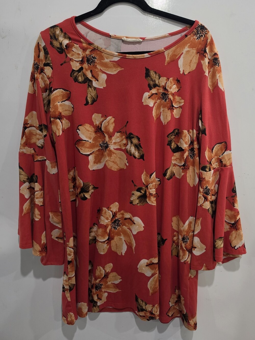 Reborn J Coral and Peach Floral Dress Size L Bell Sleeves Bohemian